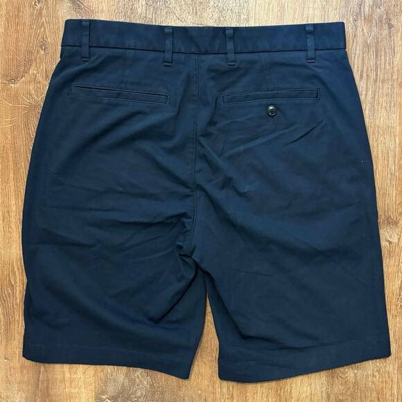 NWT Everlane The 9" Slim-Fit Performance Chino Short In Navy Size 32 - Picture 7 of 7
